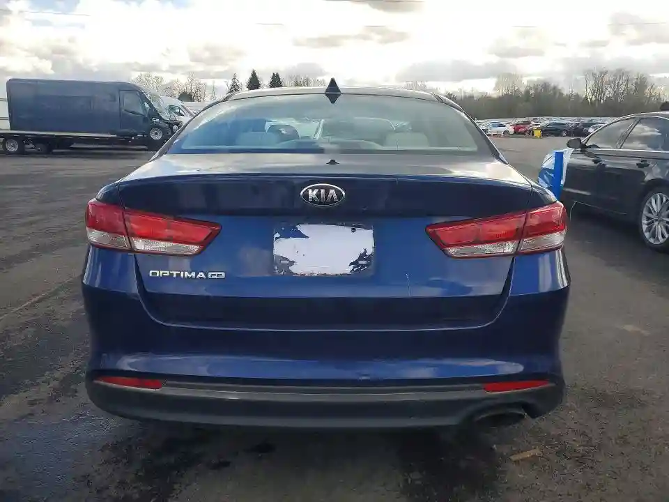 5XXGT4L32HG149619 2017 KIA OPTIMA-5