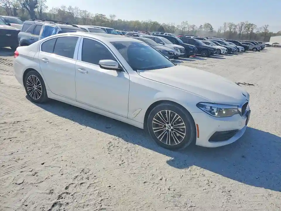 WBAJA5C56KG900947 2019 BMW 5 SERIES-3