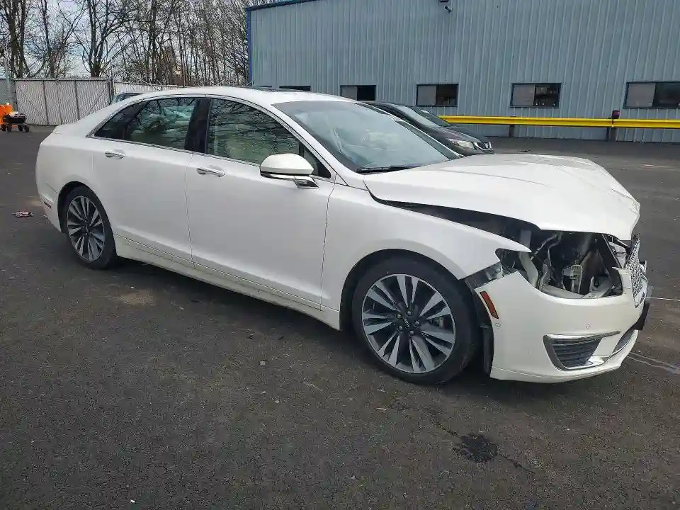 3LN6L5F95KR607739 2019 LINCOLN MKZ-3