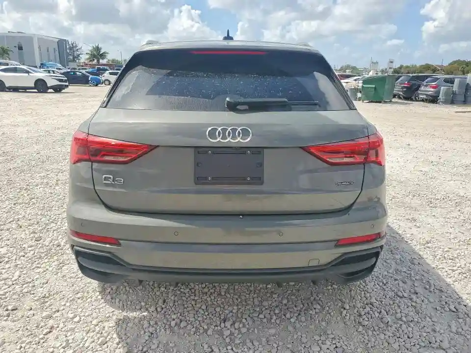 WA1DECF39S1100224 2025 AUDI Q3-5
