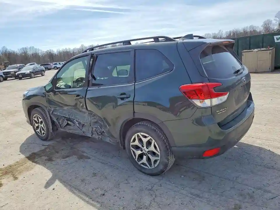 JF2SKAEC4NH520191 2022 SUBARU FORESTER-1