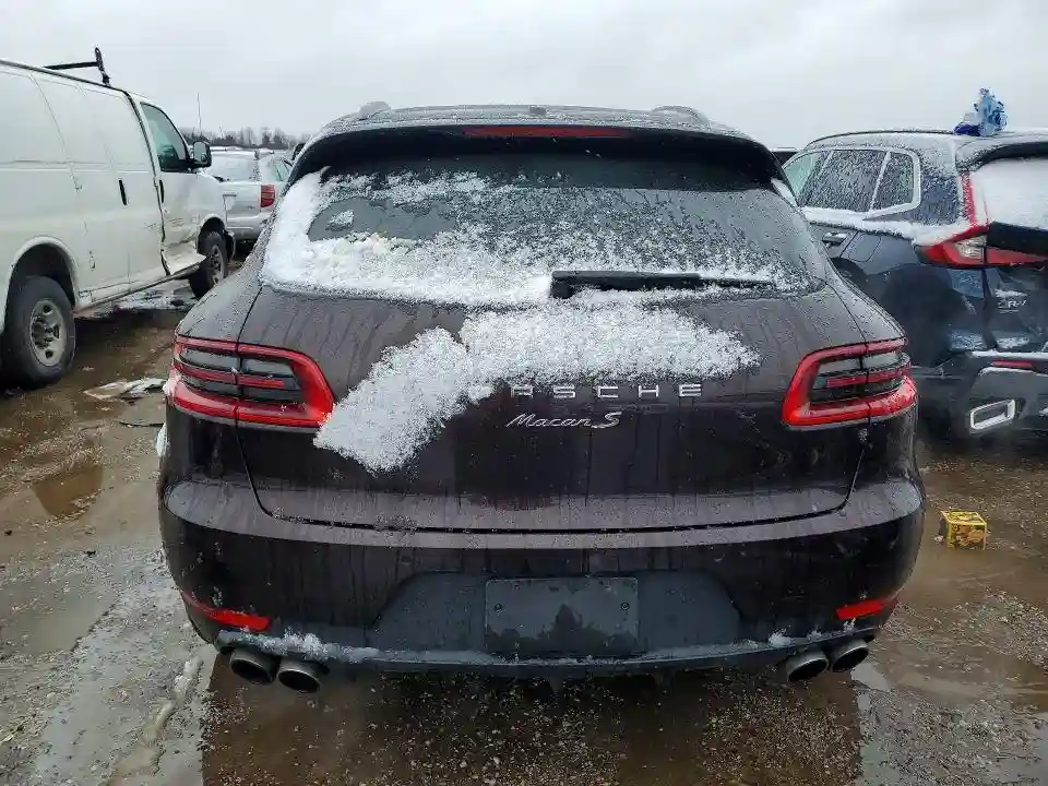WP1AB2A52GLB56391 2016 PORSCHE MACAN-5