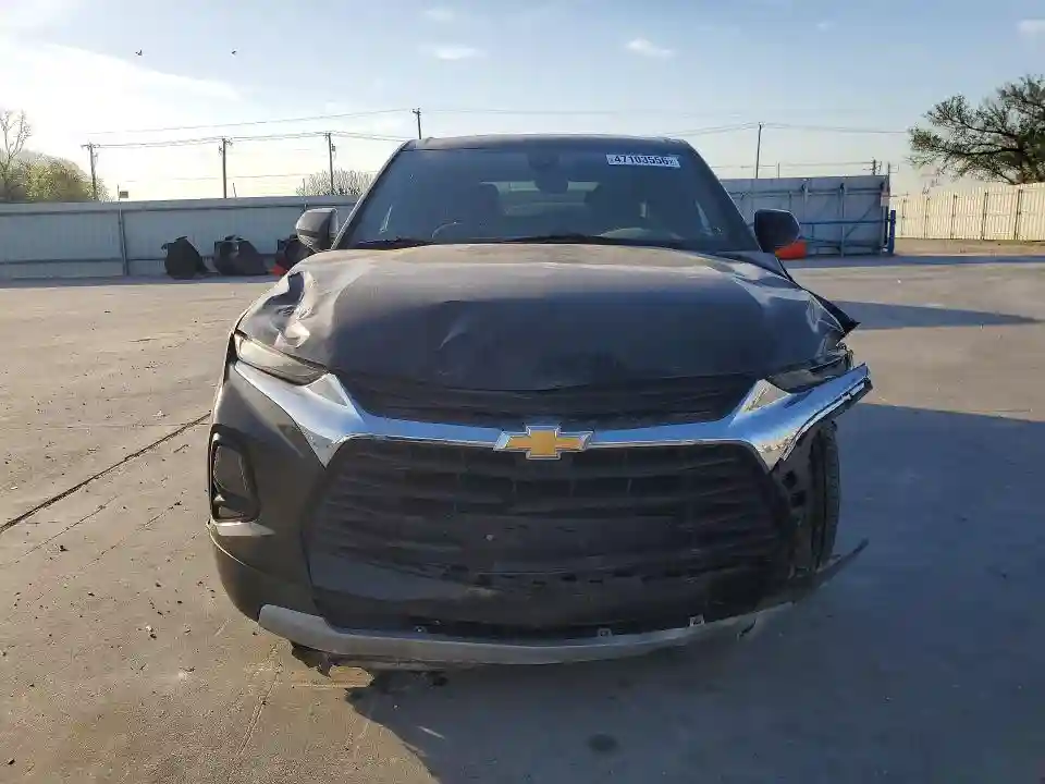 3GNKBCRS3MS587129 2021 CHEVROLET BLAZER-4
