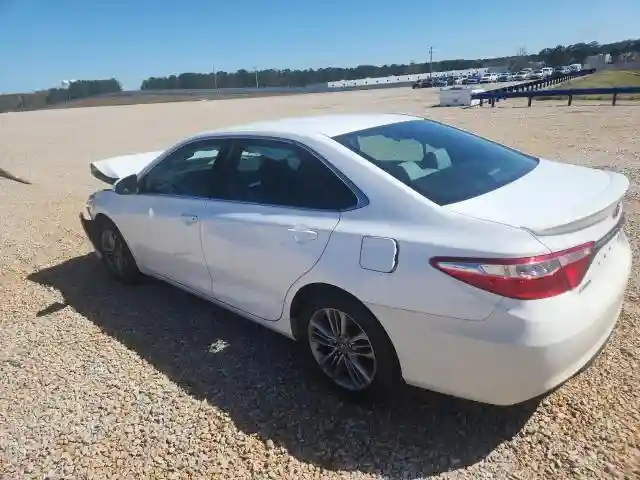 4T1BF1FK6GU199561 2016 TOYOTA CAMRY-1