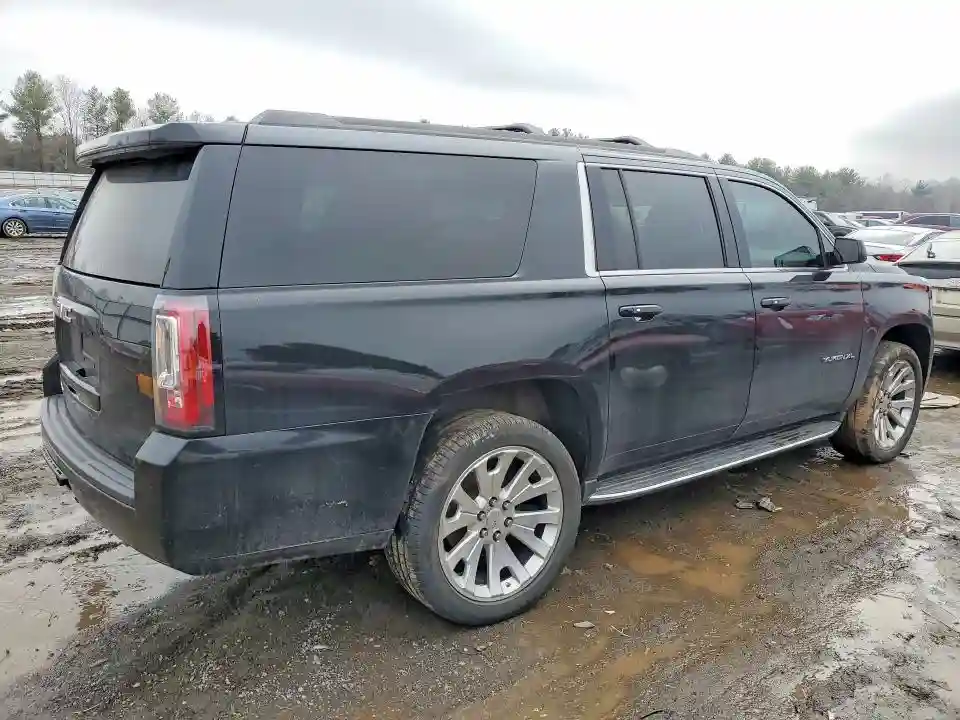 1GKS2GKCXLR229017 2020 GMC YUKON XL-2