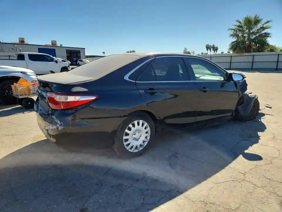 4T4BF1FK3FR483072 2015 TOYOTA CAMRY-2