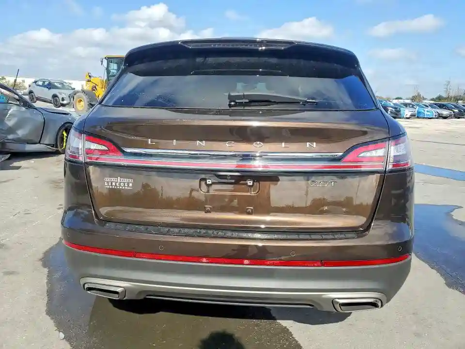 2LMPJ7J93KBL45672 2019 LINCOLN NAUTILUS-5