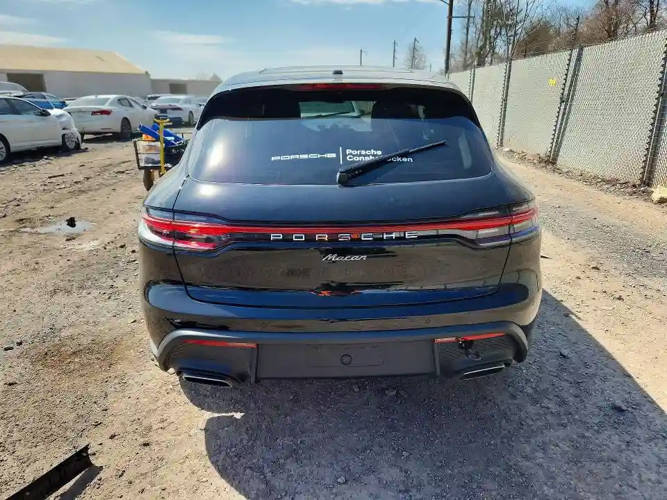 WP1AA2A54TLB00692 2026 PORSCHE MACAN-5