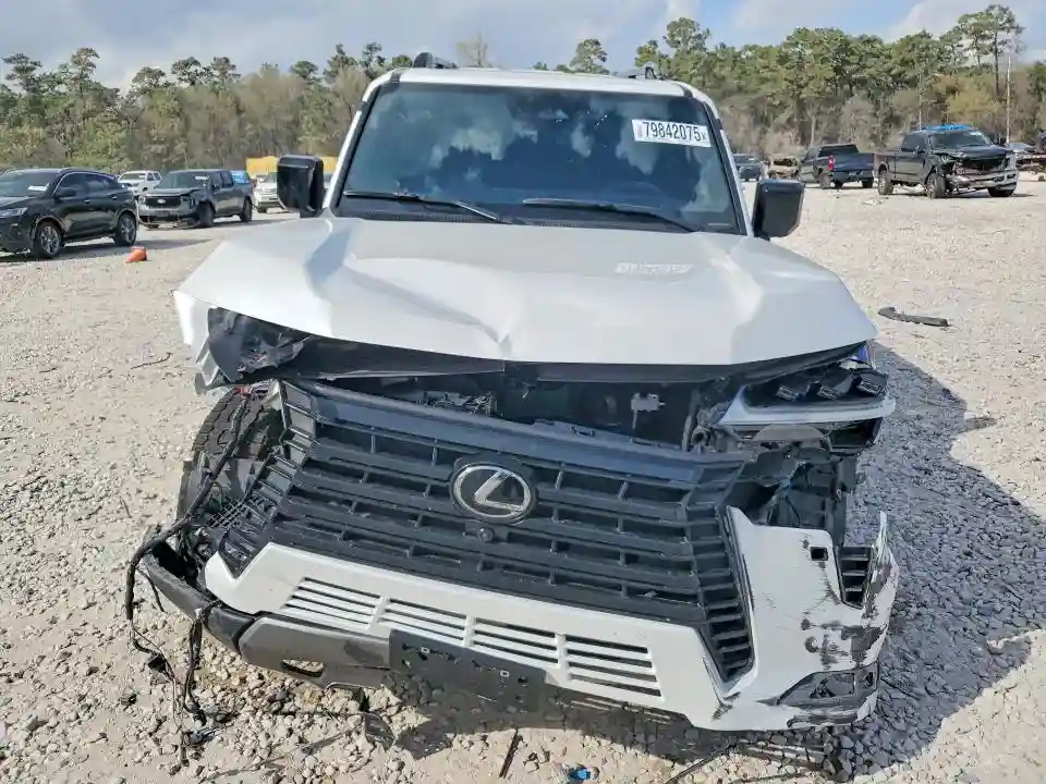 JTJTBCDX3S5066707 2025 LEXUS GX 550-4