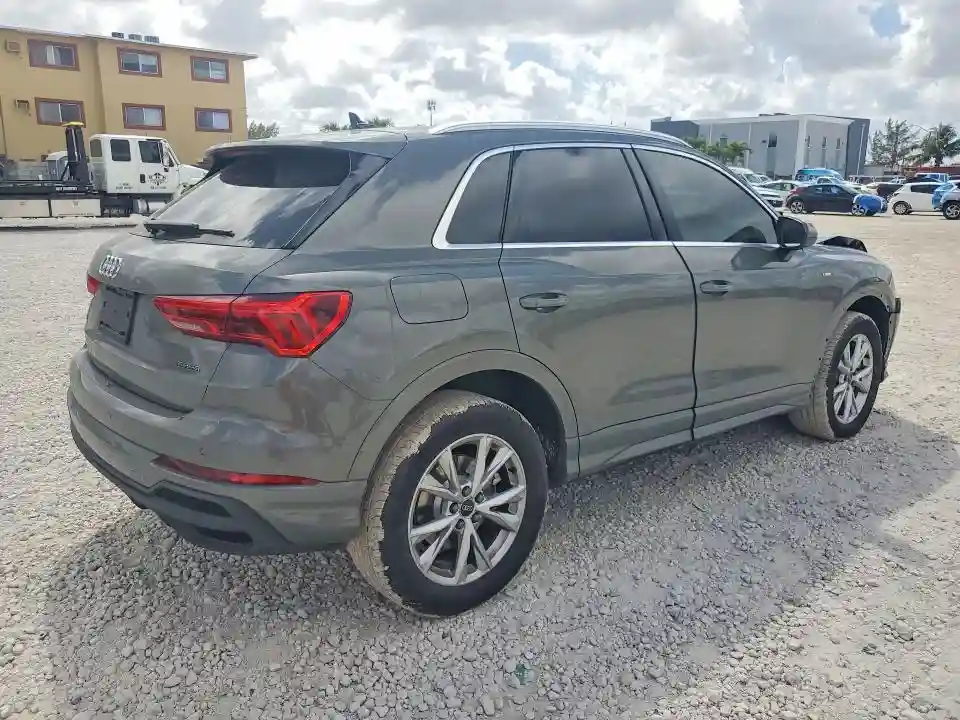 WA1DECF39S1100224 2025 AUDI Q3-2