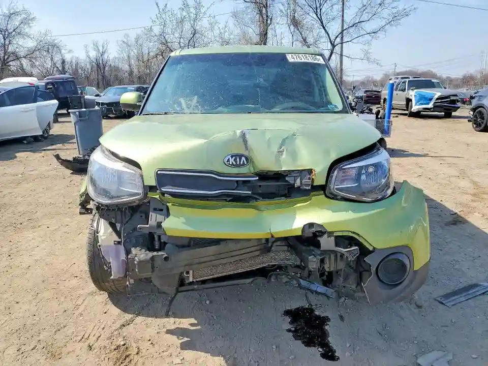 KNDJN2A21K7917024 2019 KIA SOUL-4