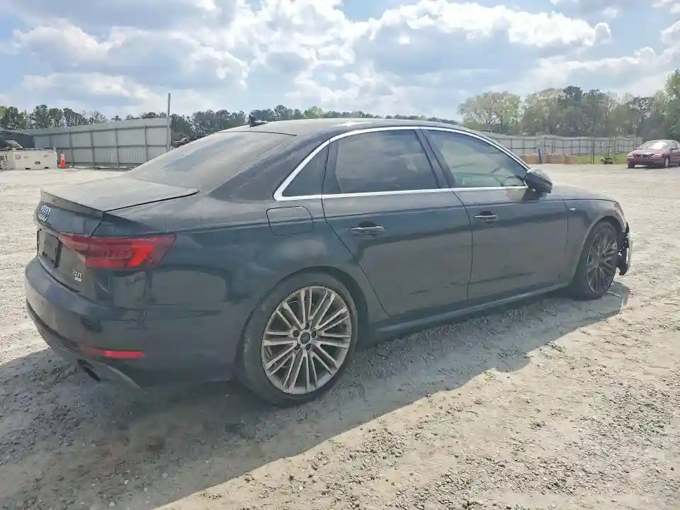 WAULMAF46JA145893 2018 AUDI A4-2