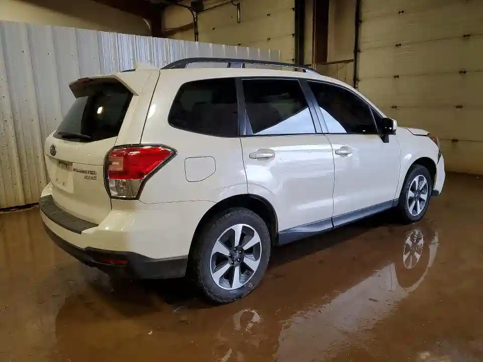 JF2SJAGC2HH441607 2017 SUBARU FORESTER-2