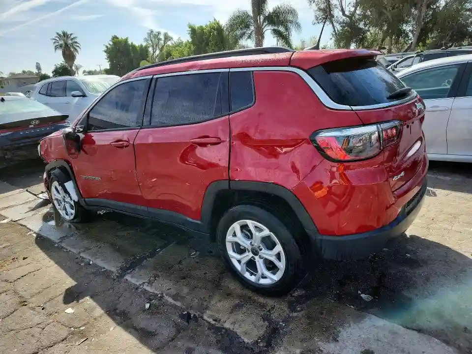 3C4NJDBN0ST547326 2025 JEEP COMPASS-1