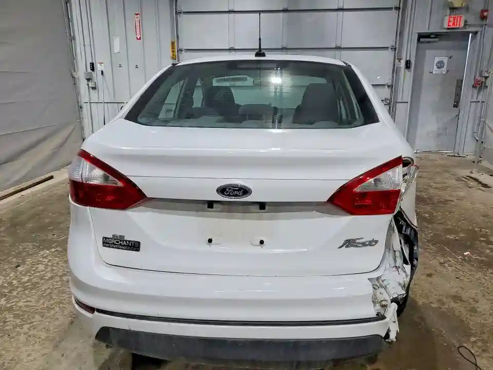 3FADP4BJ4FM198863 2015 FORD FIESTA-5