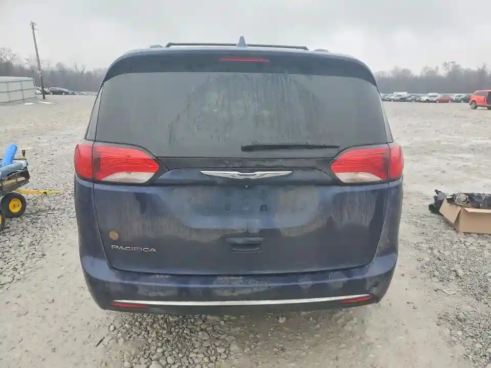2C4RC1BG2KR666171 2019 CHRYSLER PACIFICA-5