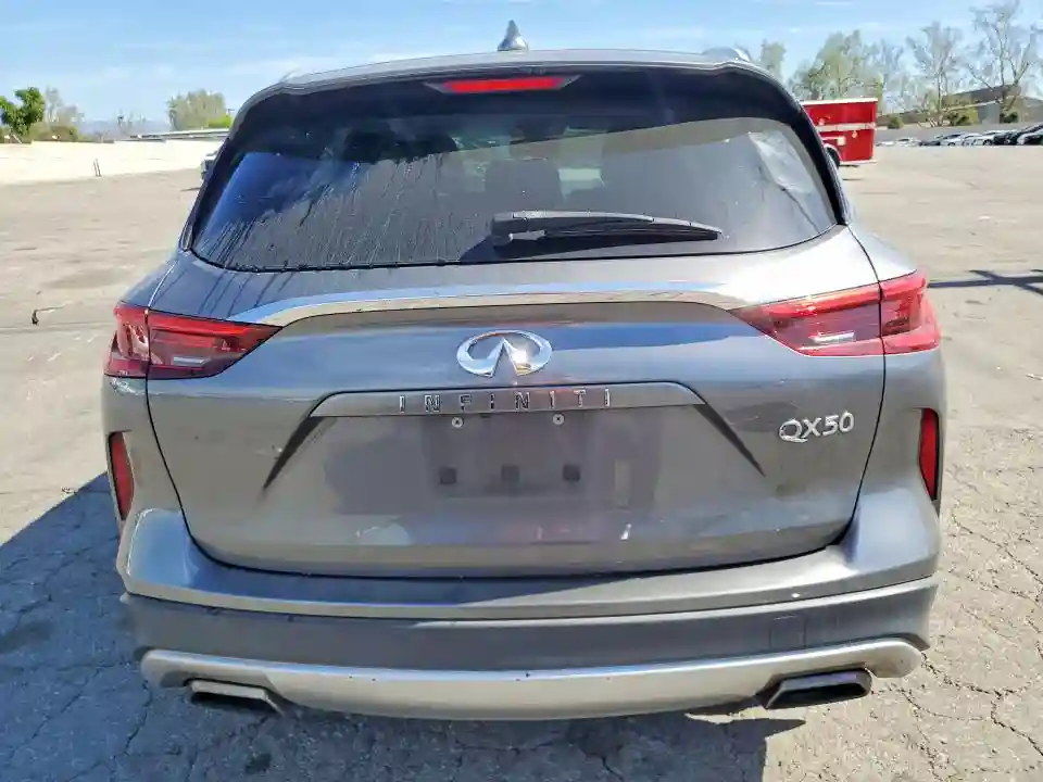 3PCAJ5M16KF135294 2019 INFINITI QX50-5