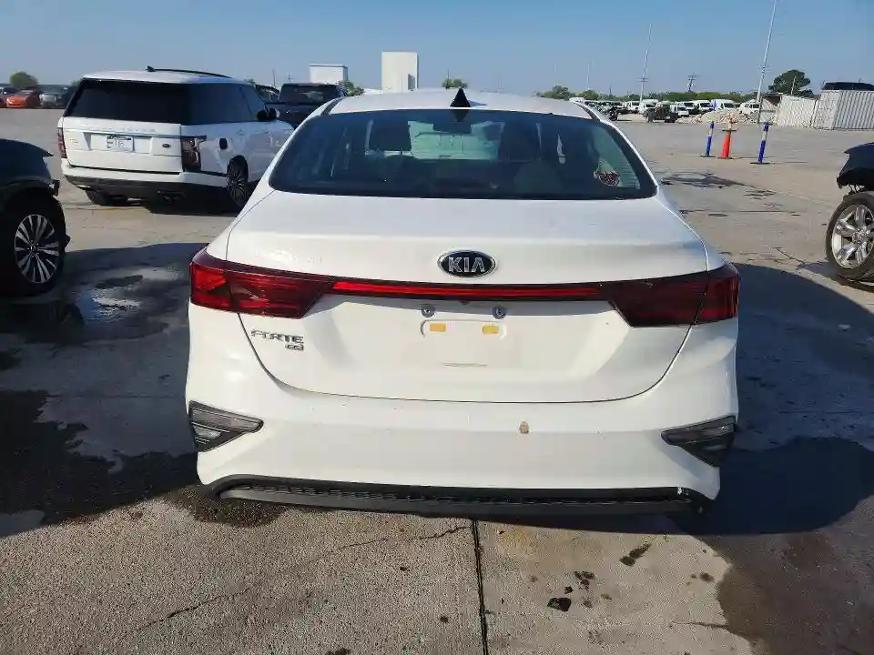 3KPF24AD7KE099729 2019 KIA FORTE-5