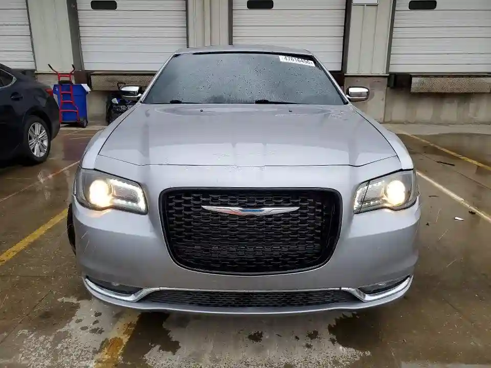 2C3CCAKG4GH170716 2016 CHRYSLER 300-4