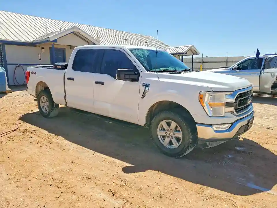 1FTFW1E52NKE65572 2022 FORD F-150-3