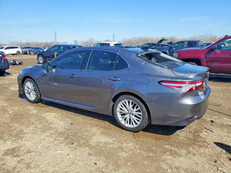 4T1F11AK8LU338865 2020 TOYOTA CAMRY-1