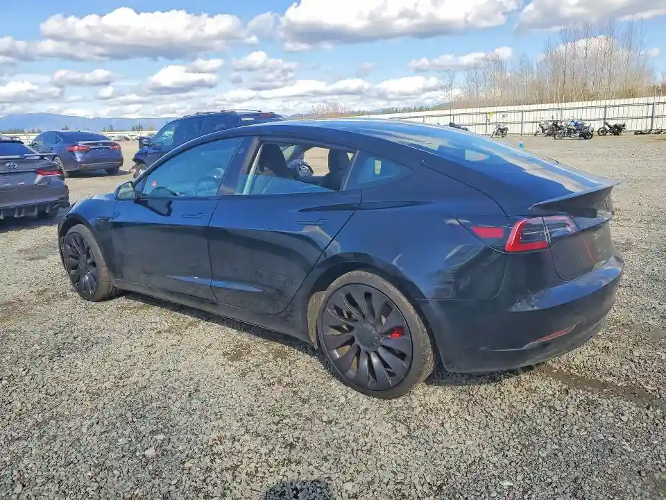 5YJ3E1EC2PF709497 2023 TESLA MODEL 3-1