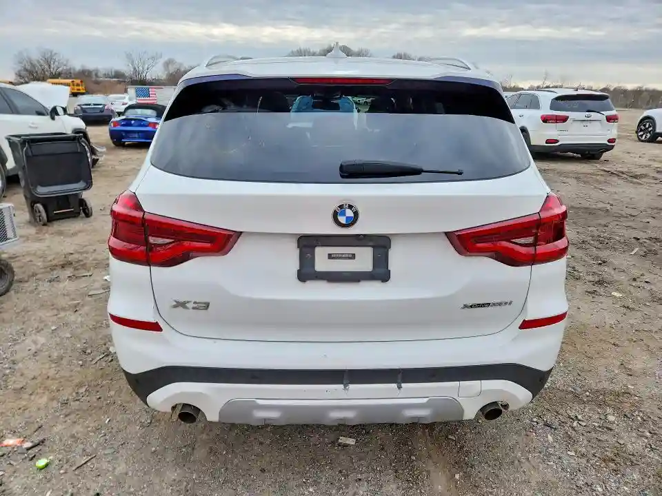 5UXTY5C00M9F64877 2021 BMW X3-5