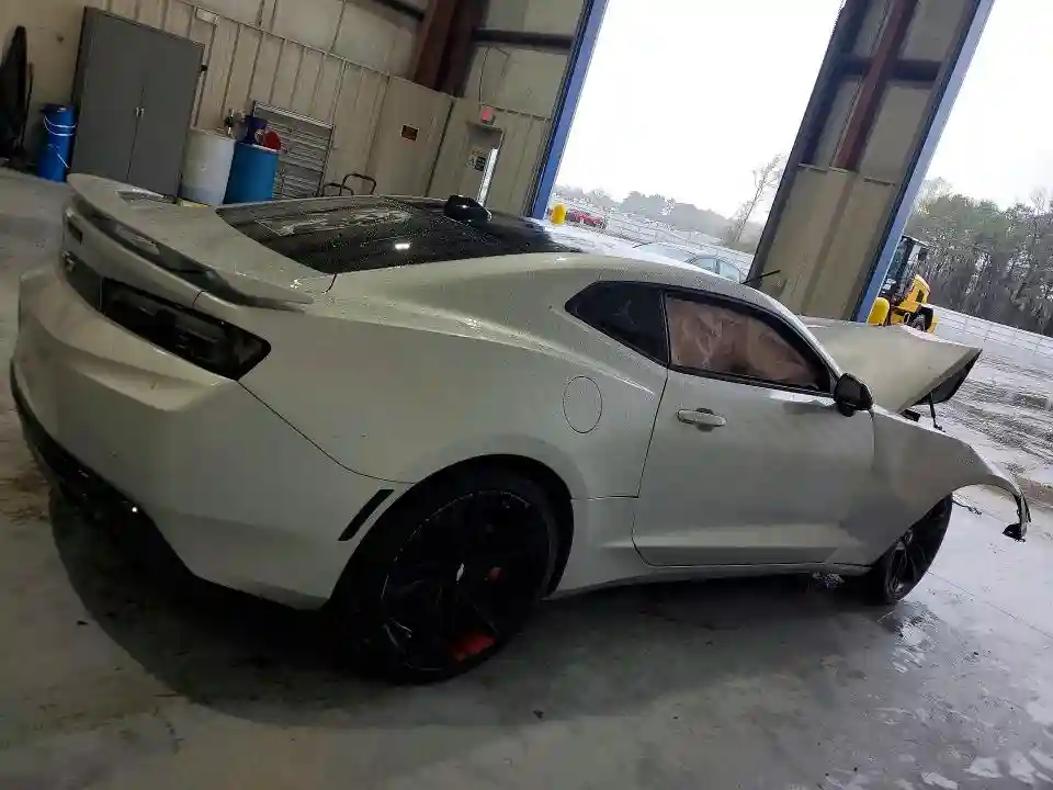 1G1FH1R71J0190782 2018 CHEVROLET CAMARO-2
