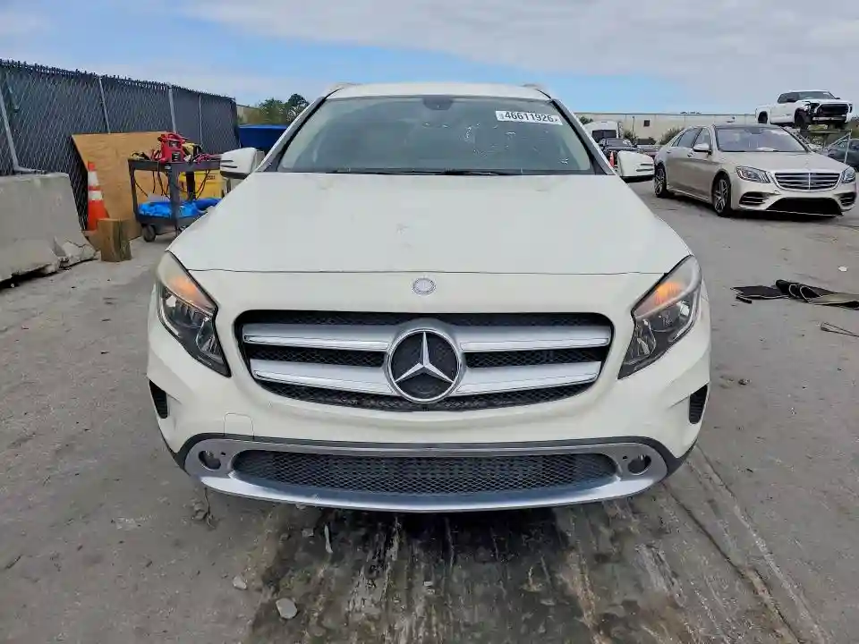 WDCTG4GB7FJ181960 2015 MERCEDES-BENZ GLA-CLASS-4