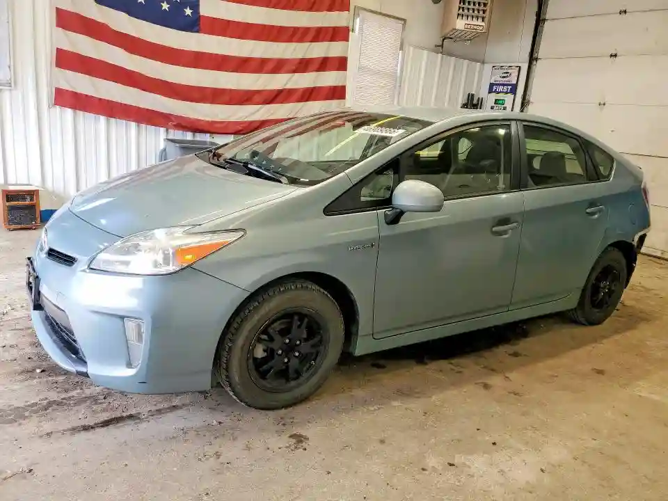 JTDKN3DU2F1872496 2015 TOYOTA PRIUS-0