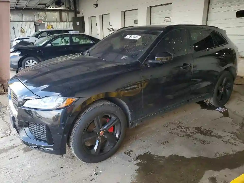 SADCM2FV4KA356727 2019 JAGUAR F-PACE-0
