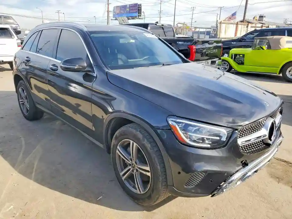 W1N0G8DB3LF839687 2020 MERCEDES-BENZ GLC-CLASS-3