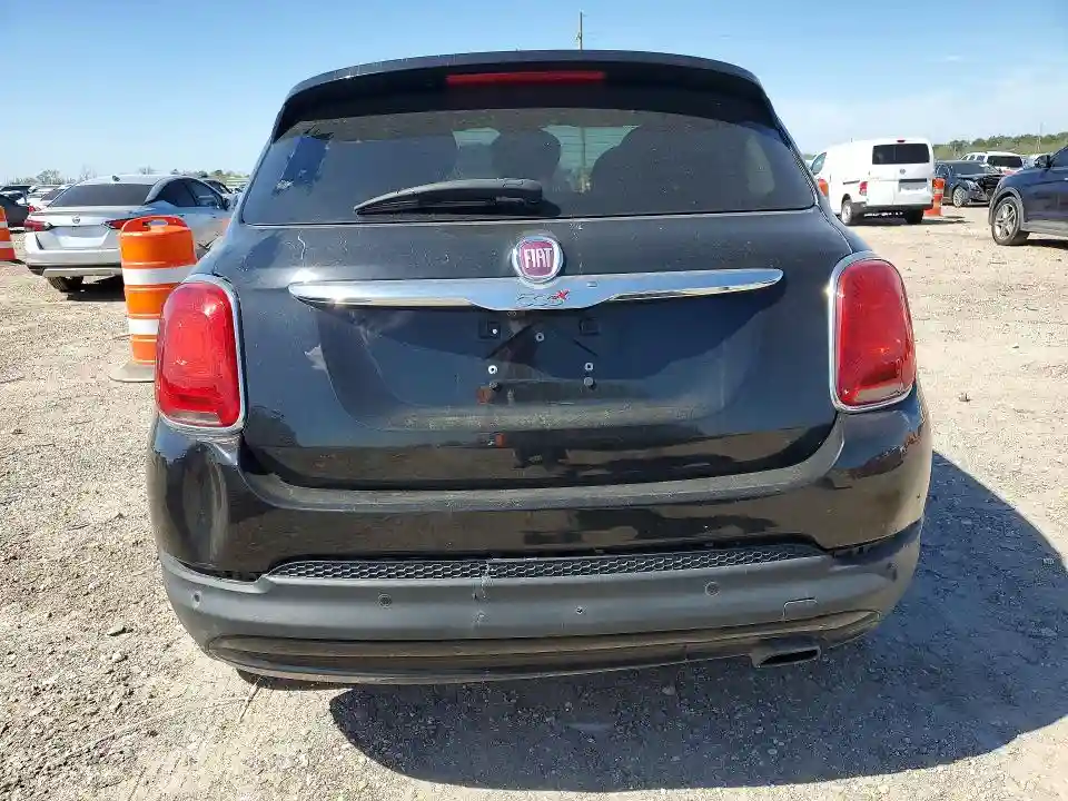 ZFBCFXDB0JP652239 2018 FIAT 500-5
