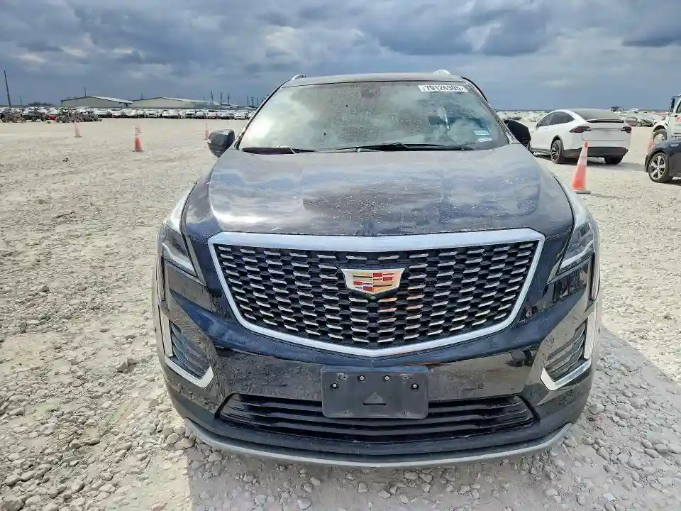 1GYKNCRS9LZ118042 2020 CADILLAC XT5-4