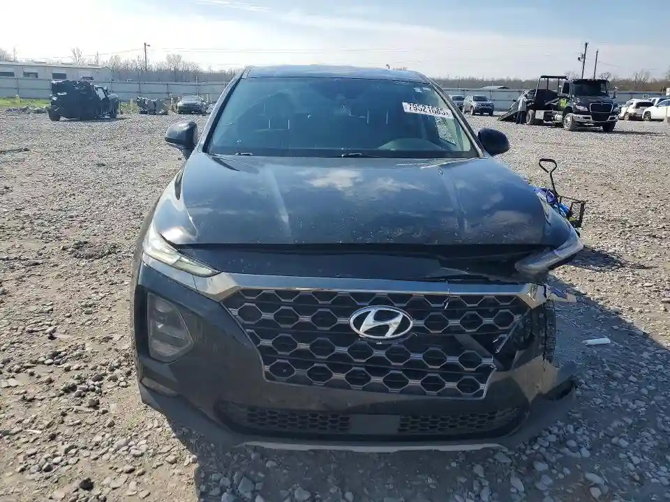 5NMS33AD9KH071557 2019 HYUNDAI SANTA FE-4