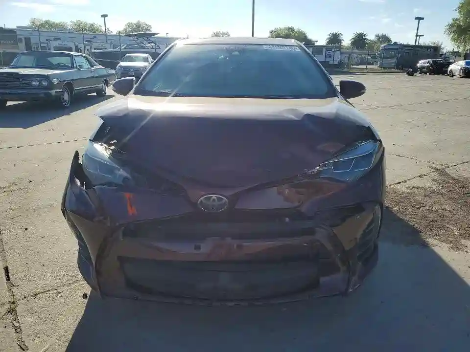 5YFBURHE6HP589669 2017 TOYOTA COROLLA 50-4
