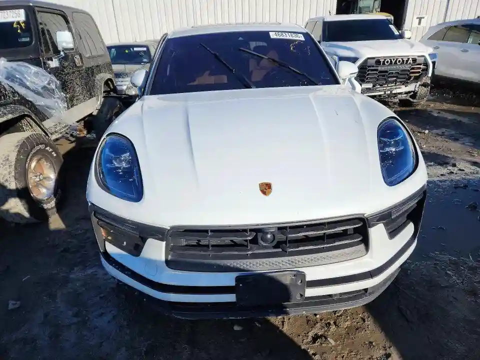 WP1AA2A57PLB12115 2023 PORSCHE MACAN-4