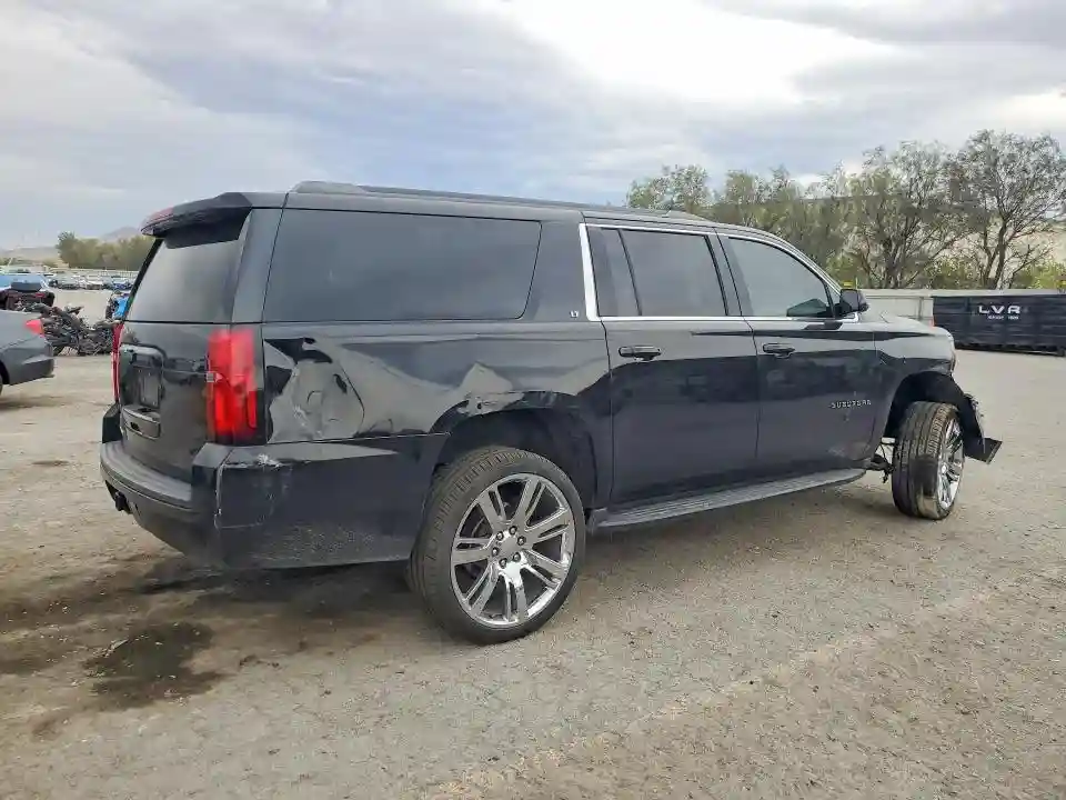 1GNSCHKCXJR143922 2018 CHEVROLET SUBURBAN-2