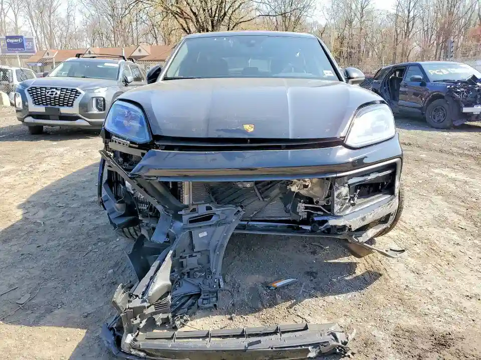 WP1AA2AY6RDA03815 2024 PORSCHE CAYENNE-4