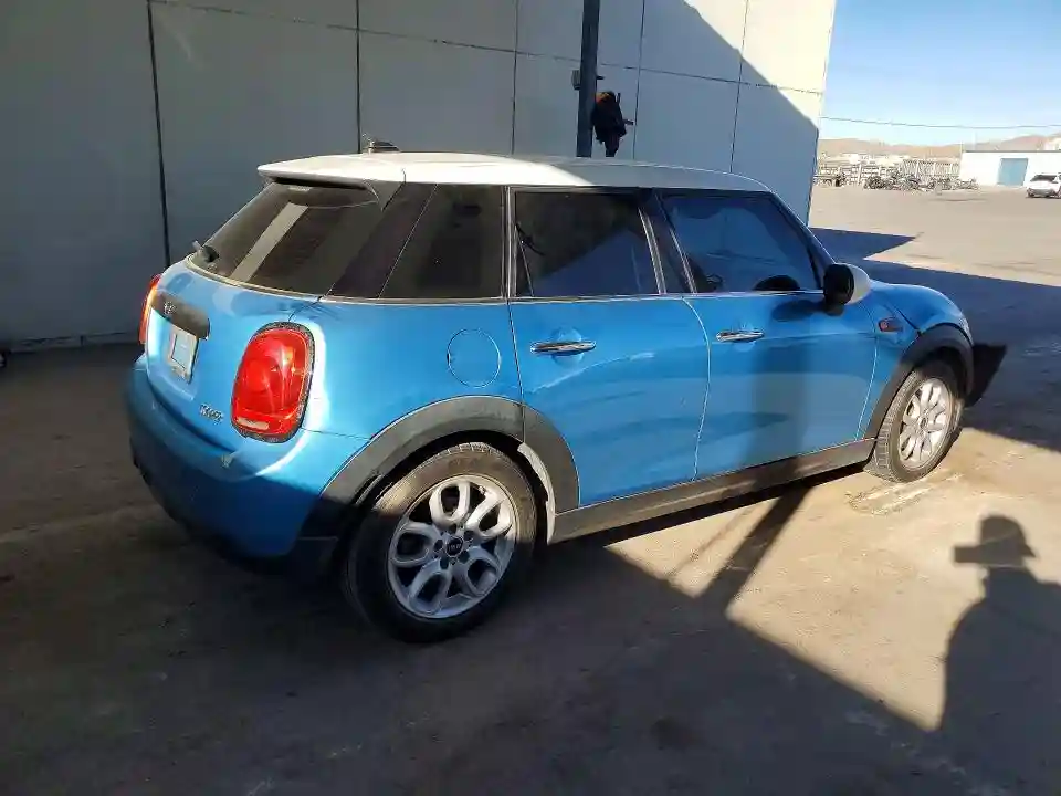 WMWXU1C51H2E17711 2017 MINI COOPER-2