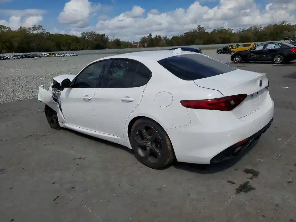 ZARFAEBN3H7535619 2017 ALFA ROMEO GIULIA-1