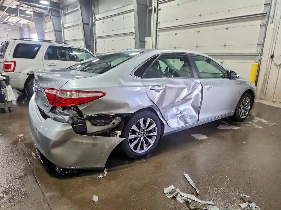 4T1BD1FK5HU221881 2017 TOYOTA CAMRY SOLA-2