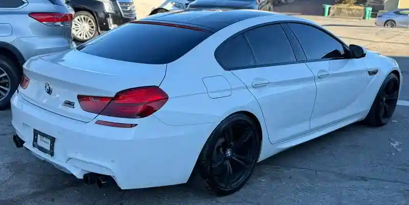 WBS6E9C56GG437177 2016 BMW M6-2