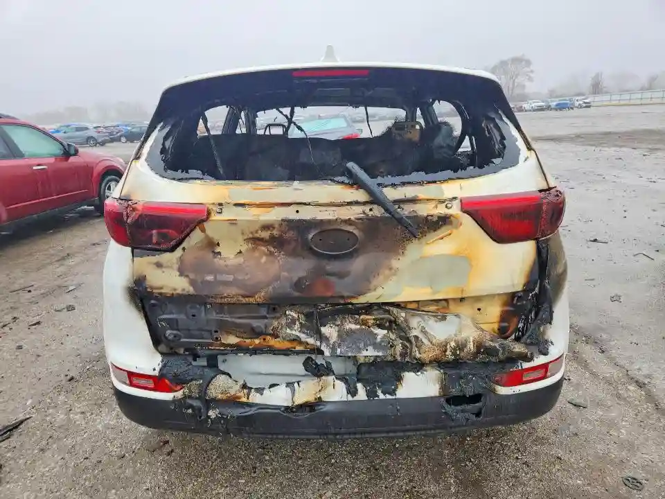 KNDPM3AC6J7402529 2018 KIA SPORTAGE-5