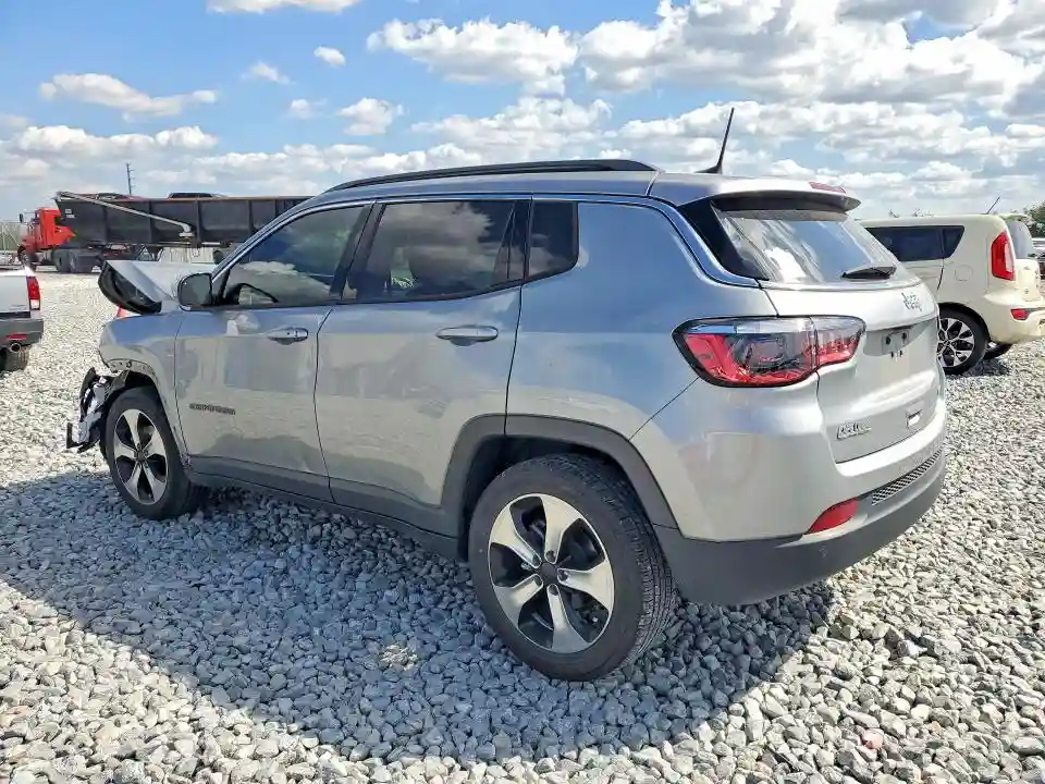 3C4NJCBB7LT258008 2020 JEEP COMPASS-1