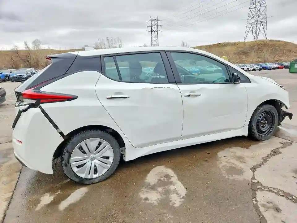 1N4AZ1BVXPC557201 2023 NISSAN LEAF-2
