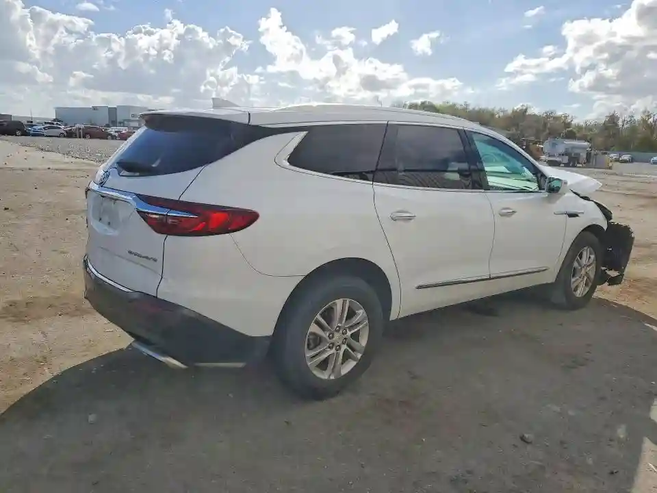 5GAERBKW2JJ216017 2018 BUICK ENCLAVE-2