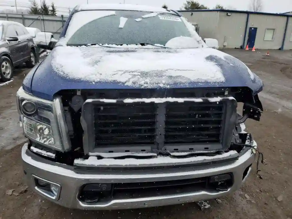 1N6AA1E58HN573753 2017 NISSAN TITAN-4