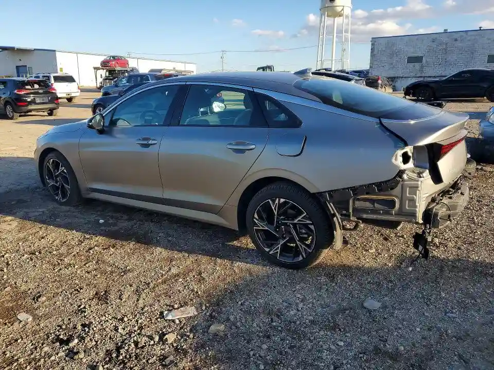 KNAG64J70S5310782 2025 KIA K5-1