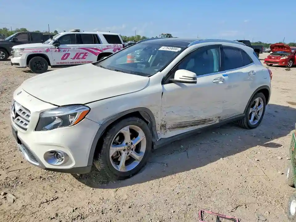 WDCTG4GB2JJ409579 2018 MERCEDES-BENZ GLA-CLASS-0